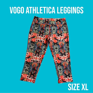 ✨2‎ Pairs of VOGO Athletica Cropped Leggings. Size XL✨